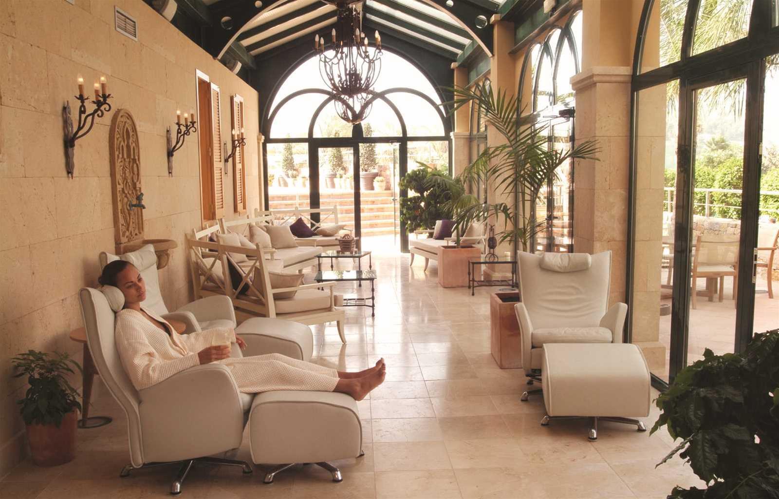 منتجع وسبا دينيا ماريوت لا سيلا جولف دينايا المظهر الخارجي الصورة The spa at the Hotel du Lac